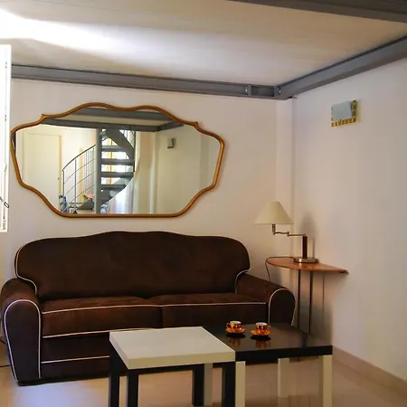 아파트 Getthekey Boldrini Lofts *