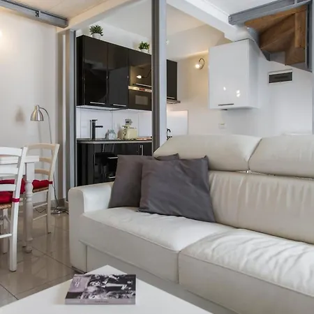 아파트 Getthekey Boldrini Lofts 볼로냐
